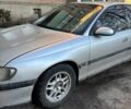 Сірий Опель Омега, об'ємом двигуна 2 л та пробігом 311 тис. км за 2500 $, фото 3 на Automoto.ua