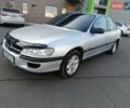 Серый Опель Омега, объемом двигателя 1.99 л и пробегом 300 тыс. км за 2650 $, фото 11 на Automoto.ua