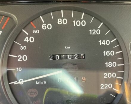 Сірий Опель Омега, об'ємом двигуна 2 л та пробігом 202 тис. км за 2700 $, фото 9 на Automoto.ua