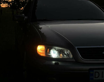 Опель Омега 1999 в Житомире на Automoto.ua Серый Опель Омега, объемом двигателя 2 л и пробегом 350 тыс. км за 2800 $, фото 4 на Automoto.ua