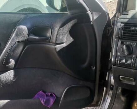 Сірий Опель Омега, об'ємом двигуна 2 л та пробігом 396 тис. км за 1100 $, фото 3 на Automoto.ua
