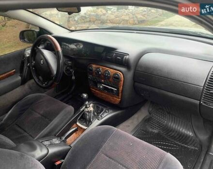 Сірий Опель Омега, об'ємом двигуна 2 л та пробігом 341 тис. км за 2300 $, фото 3 на Automoto.ua