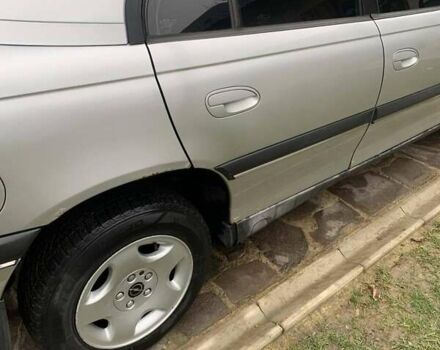 Сірий Опель Омега, об'ємом двигуна 2 л та пробігом 341 тис. км за 2300 $, фото 7 на Automoto.ua