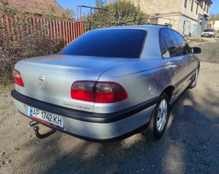 Серый Опель Омега, объемом двигателя 2 л и пробегом 300 тыс. км за 3400 $, фото 1 на Automoto.ua