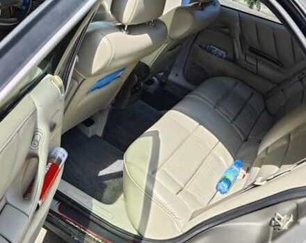 Серый Опель Омега, объемом двигателя 2.5 л и пробегом 380 тыс. км за 2700 $, фото 18 на Automoto.ua