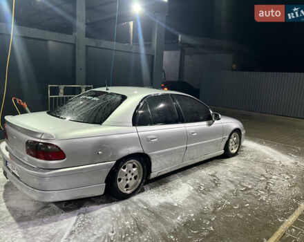 Серый Опель Омега, объемом двигателя 2.5 л и пробегом 250 тыс. км за 1550 $, фото 4 на Automoto.ua