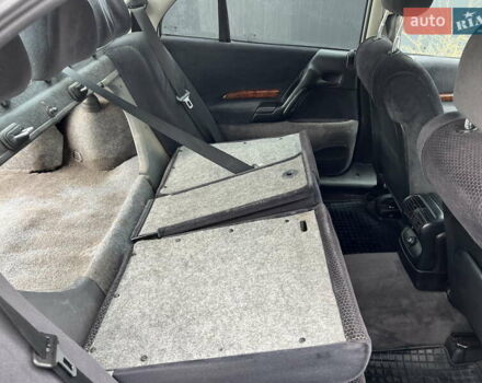 Сірий Опель Омега, об'ємом двигуна 2.5 л та пробігом 340 тис. км за 2399 $, фото 16 на Automoto.ua