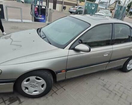 Серый Опель Омега, объемом двигателя 2.5 л и пробегом 380 тыс. км за 2700 $, фото 2 на Automoto.ua