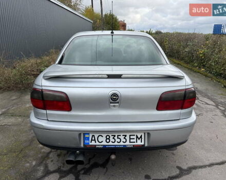 Сірий Опель Омега, об'ємом двигуна 2.5 л та пробігом 340 тис. км за 2399 $, фото 11 на Automoto.ua