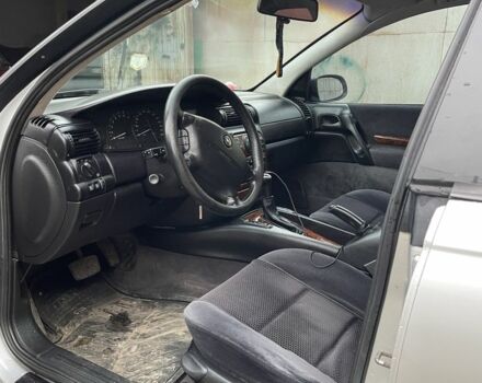 Серый Опель Омега, объемом двигателя 2 л и пробегом 290 тыс. км за 2400 $, фото 2 на Automoto.ua