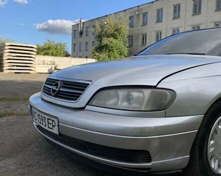 Серый Опель Омега, объемом двигателя 2 л и пробегом 417 тыс. км за 2000 $, фото 17 на Automoto.ua