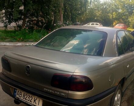 Серый Опель Омега, объемом двигателя 2 л и пробегом 368 тыс. км за 1800 $, фото 2 на Automoto.ua