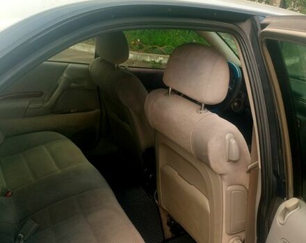 Серый Опель Омега, объемом двигателя 2 л и пробегом 368 тыс. км за 1800 $, фото 3 на Automoto.ua