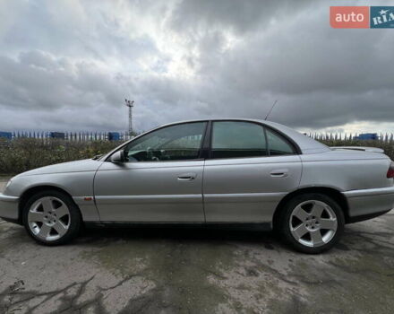 Сірий Опель Омега, об'ємом двигуна 2.5 л та пробігом 340 тис. км за 2399 $, фото 5 на Automoto.ua