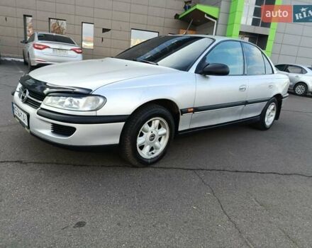 Серый Опель Омега, объемом двигателя 1.99 л и пробегом 300 тыс. км за 2650 $, фото 8 на Automoto.ua