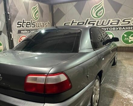 Серый Опель Омега, объемом двигателя 2.2 л и пробегом 379 тыс. км за 2200 $, фото 7 на Automoto.ua