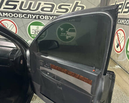 Сірий Опель Омега, об'ємом двигуна 2.2 л та пробігом 379 тис. км за 2200 $, фото 16 на Automoto.ua