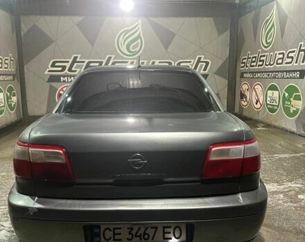 Серый Опель Омега, объемом двигателя 2.2 л и пробегом 379 тыс. км за 2200 $, фото 5 на Automoto.ua