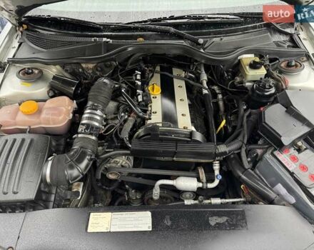 Опель Омега 2000 в Львове на Automoto.ua Серый Опель Омега, объемом двигателя 2.2 л и пробегом 280 тыс. км за 2900 $, фото 15 на Automoto.ua