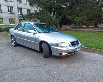 Серый Опель Омега, объемом двигателя 2.2 л и пробегом 250 тыс. км за 4700 $, фото 12 на Automoto.ua