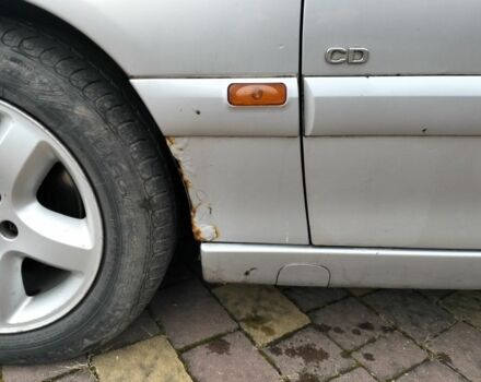 Серый Опель Омега, объемом двигателя 2.5 л и пробегом 320 тыс. км за 2400 $, фото 16 на Automoto.ua