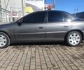 Сірий Опель Омега, об'ємом двигуна 2 л та пробігом 390 тис. км за 3700 $, фото 3 на Automoto.ua