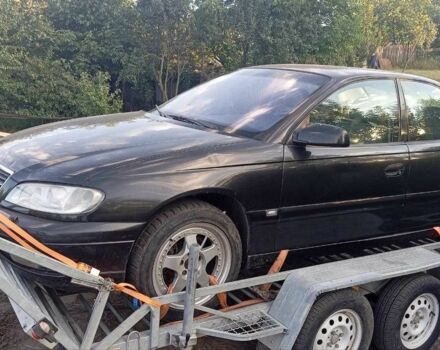 Сірий Опель Омега, об'ємом двигуна 2.5 л та пробігом 300 тис. км за 4400 $, фото 1 на Automoto.ua