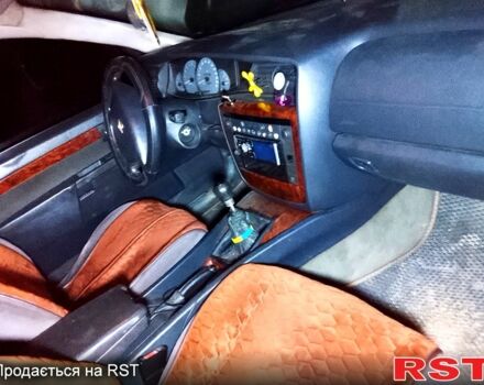 Сірий Опель Омега, об'ємом двигуна 2.2 л та пробігом 384 тис. км за 2000 $, фото 6 на Automoto.ua