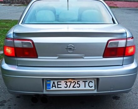 Серый Опель Омега, объемом двигателя 2.2 л и пробегом 250 тыс. км за 4700 $, фото 17 на Automoto.ua