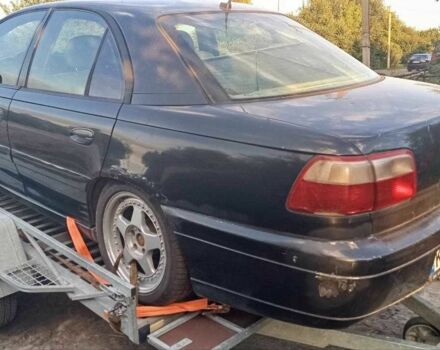 Сірий Опель Омега, об'ємом двигуна 2.5 л та пробігом 300 тис. км за 4400 $, фото 2 на Automoto.ua