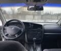 Сірий Опель Омега, об'ємом двигуна 2.2 л та пробігом 300 тис. км за 1900 $, фото 7 на Automoto.ua