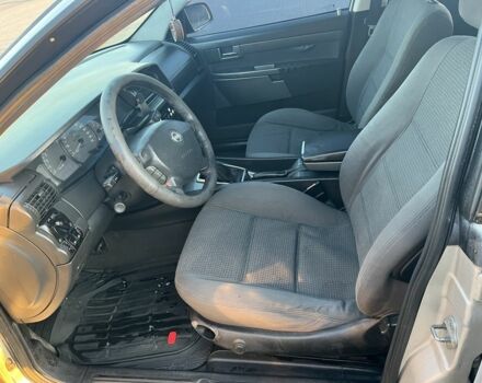 Серый Опель Омега, объемом двигателя 2 л и пробегом 370 тыс. км за 2600 $, фото 4 на Automoto.ua