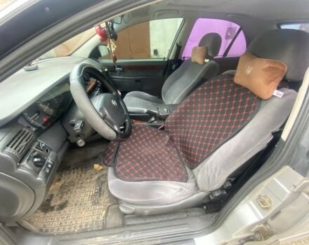 Серый Опель Омега, объемом двигателя 2.2 л и пробегом 350 тыс. км за 2700 $, фото 6 на Automoto.ua