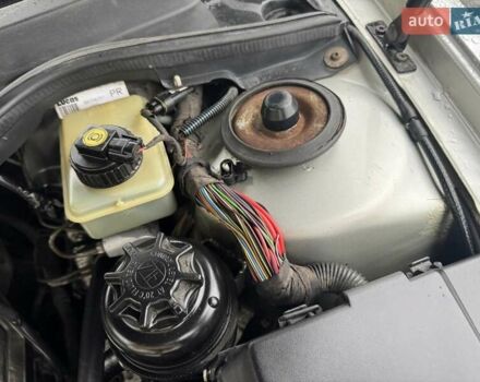 Сірий Опель Омега, об'ємом двигуна 2.2 л та пробігом 280 тис. км за 2350 $, фото 19 на Automoto.ua