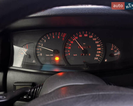 Серый Опель Омега, объемом двигателя 3 л и пробегом 225 тыс. км за 2153 $, фото 23 на Automoto.ua