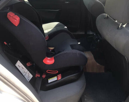 Сірий Опель Омега, об'ємом двигуна 2.2 л та пробігом 250 тис. км за 2500 $, фото 6 на Automoto.ua