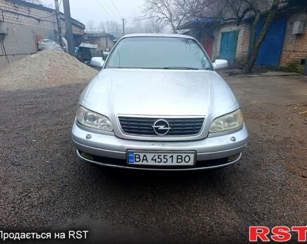 Сірий Опель Омега, об'ємом двигуна 2.5 л та пробігом 340 тис. км за 2000 $, фото 2 на Automoto.ua