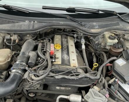 Сірий Опель Омега, об'ємом двигуна 2.2 л та пробігом 340 тис. км за 1700 $, фото 9 на Automoto.ua