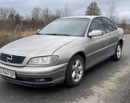 Серый Опель Омега, объемом двигателя 2.2 л и пробегом 300 тыс. км за 2500 $, фото 6 на Automoto.ua