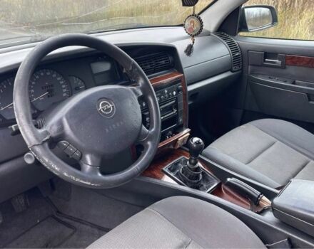 Серый Опель Омега, объемом двигателя 2.2 л и пробегом 300 тыс. км за 2500 $, фото 19 на Automoto.ua