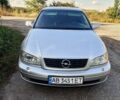 Сірий Опель Омега, об'ємом двигуна 2.6 л та пробігом 238 тис. км за 3100 $, фото 2 на Automoto.ua