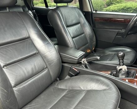 Серый Опель Омега, объемом двигателя 2.6 л и пробегом 340 тыс. км за 3750 $, фото 10 на Automoto.ua