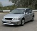 Сірий Опель Омега, об'ємом двигуна 2.2 л та пробігом 400 тис. км за 2700 $, фото 2 на Automoto.ua
