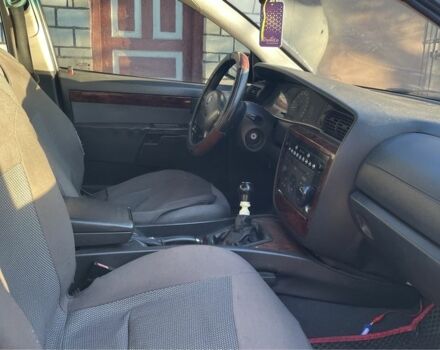 Сірий Опель Омега, об'ємом двигуна 2.2 л та пробігом 340 тис. км за 1700 $, фото 15 на Automoto.ua