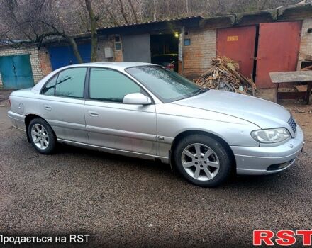 Сірий Опель Омега, об'ємом двигуна 2.5 л та пробігом 340 тис. км за 2000 $, фото 1 на Automoto.ua