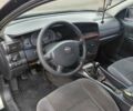 Сірий Опель Омега, об'ємом двигуна 2.2 л та пробігом 350 тис. км за 3500 $, фото 5 на Automoto.ua