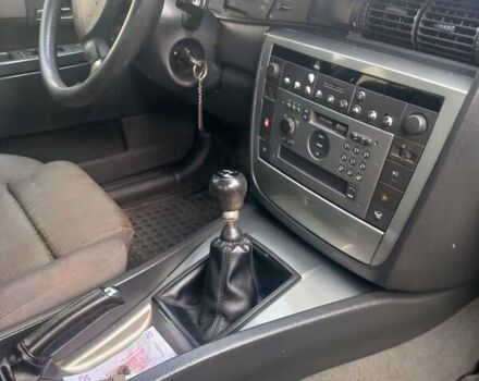 Опель Омега 2003 в Черкассах на Automoto.ua Серый Опель Омега, объемом двигателя 2.2 л и пробегом 250 тыс. км за 3800 $, фото 8 на Automoto.ua