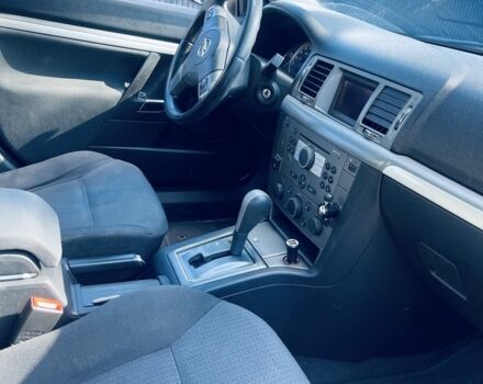 Опель Омега 2007 в Новомосковске на Automoto.ua Серый Опель Омега, объемом двигателя 2.2 л и пробегом 320 тыс. км за 5200 $, фото 9 на Automoto.ua