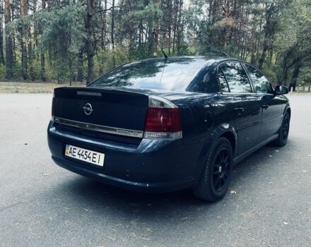 Опель Омега 2007 в Новомосковске на Automoto.ua Серый Опель Омега, объемом двигателя 2.2 л и пробегом 320 тыс. км за 5200 $, фото 2 на Automoto.ua