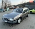 Сірий Опель Омега, об'ємом двигуна 1.8 л та пробігом 187 тис. км за 800 $, фото 1 на Automoto.ua